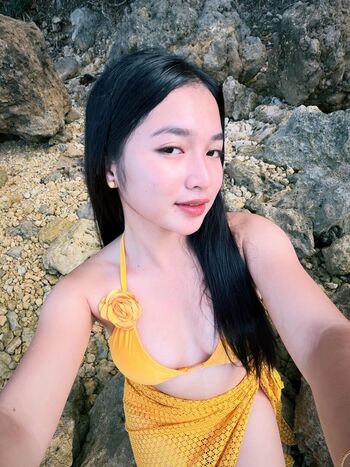 Full leaked Reychelle morales private photo