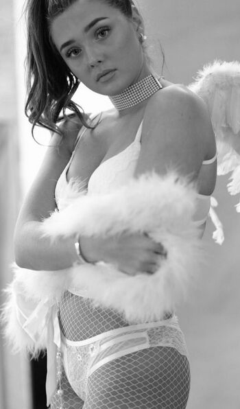 Full leaked Rheo uno private onlyfans photo