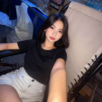 Full leaked Rhioenna lim private photo