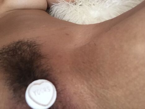 Full leaked Rhona mitra private photo