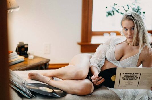 Full leaked Rhy elyse private onlyfans photo