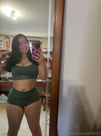Full leaked Riahhh private photo