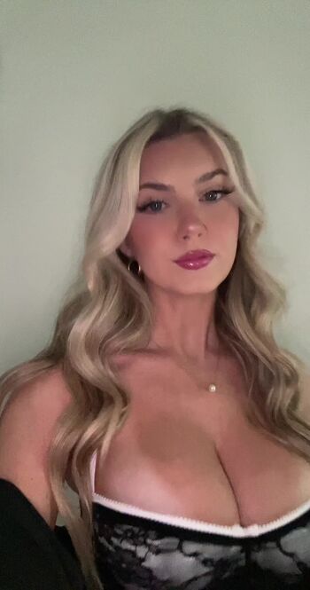 Full leaked Rianabailey page private photo