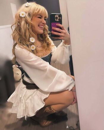 Full leaked Rianne downey private onlyfans photo