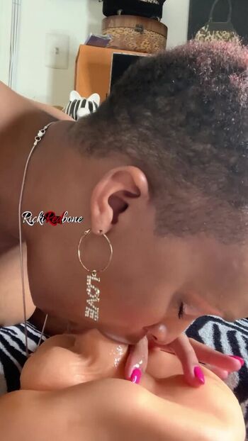 Full leaked Rickiredbone page private photo
