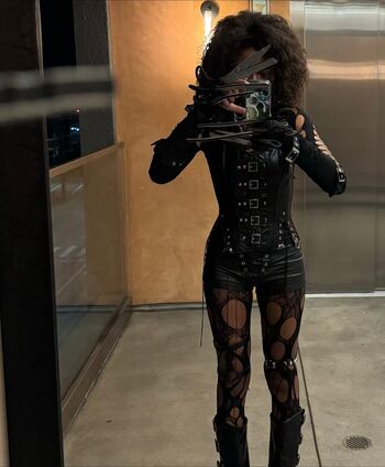 Full leaked Riele downs private photo