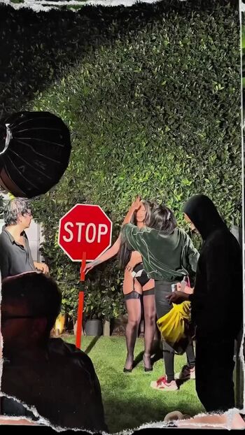 Full leaked Rihanna  page private photo