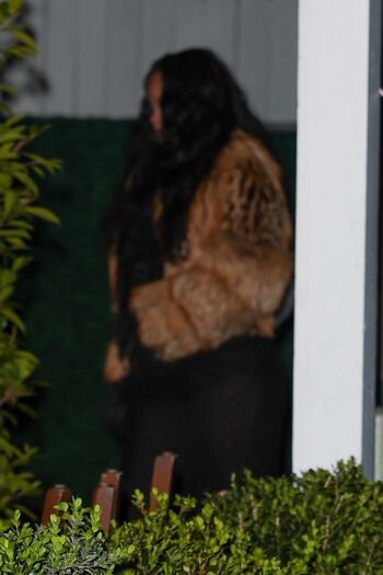 Full leaked Rihanna page private photo