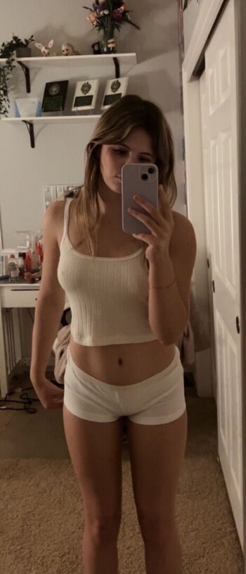 Full leaked Riley lee page private onlyfans photo