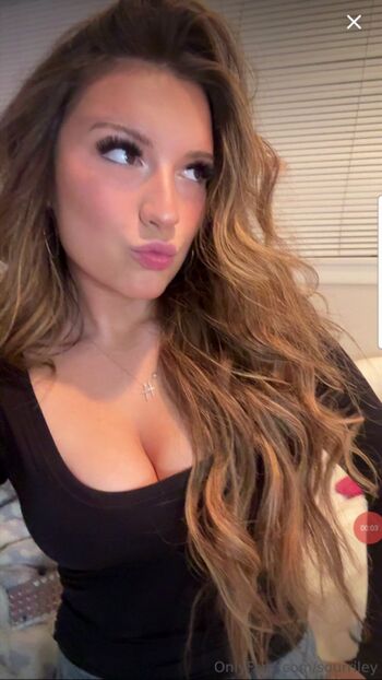 Full leaked Riley parson private photo