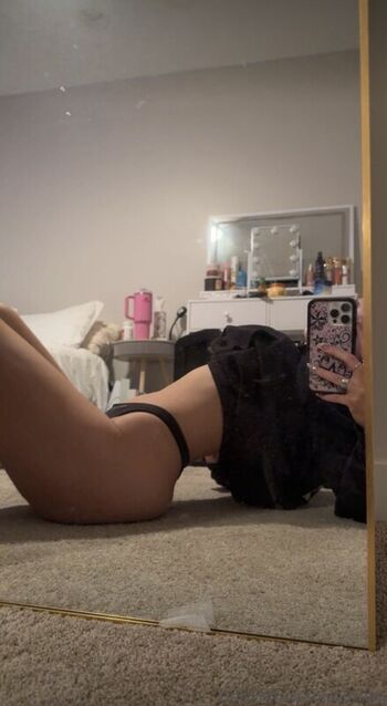 Full leaked Riley parson private photo