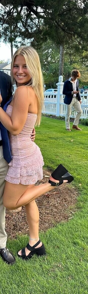 Full leaked Rina  page private onlyfans photo