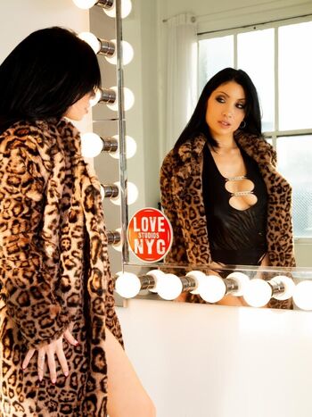 Full leaked Rina ellis private onlyfans photo