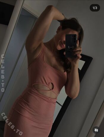 Full leaked Rinaa private photo