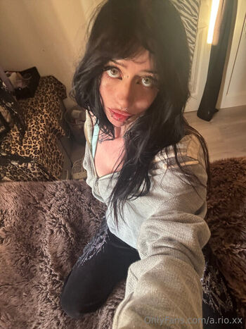Full leaked Rio lawlor private photo