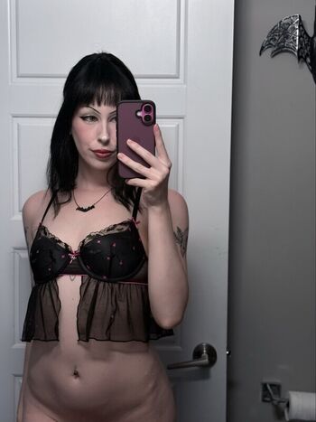 Full leaked Riribebe page private photo