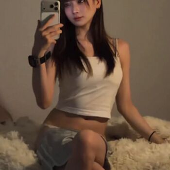 Full leaked Riribebe page private photo
