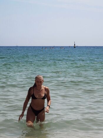 Full leaked Riribebe page private photo