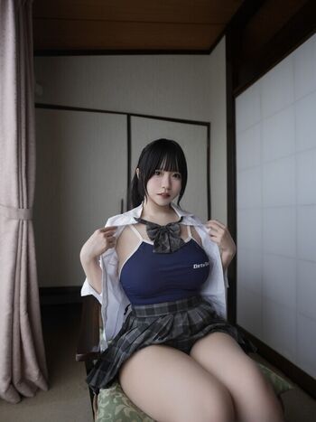 Full leaked Riribebe page private photo