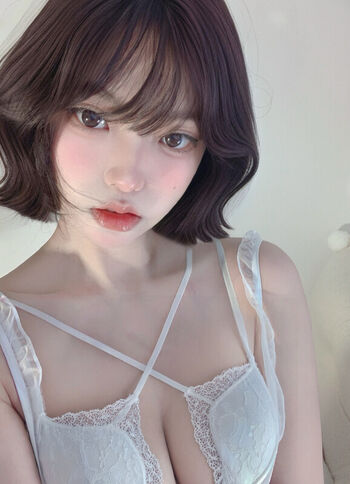 Full leaked Riribebe page private photo