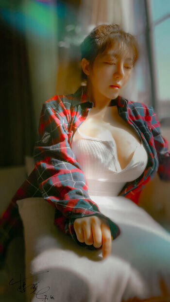 Full leaked Riribebe page private photo