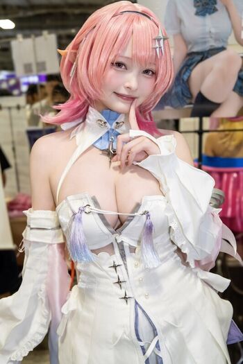Full leaked Riribebe page private photo