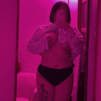 Full leaked Riribebe page private photo