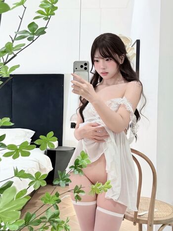 Full leaked Riribebe page private photo