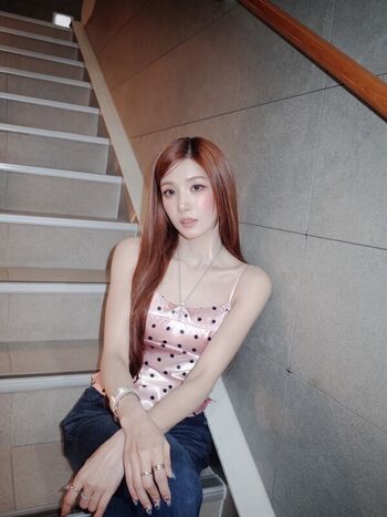 Full leaked Riribebe page private photo