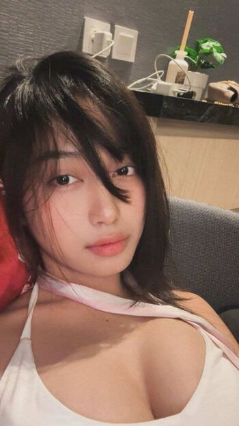 Full leaked Risaatjan page private onlyfans photo