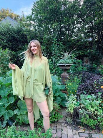 Full leaked Rita ora  page private onlyfans photo