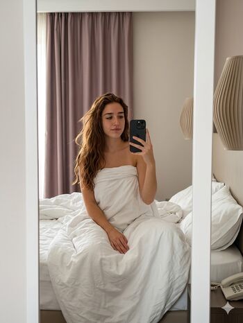 Full leaked Rita ora private photo