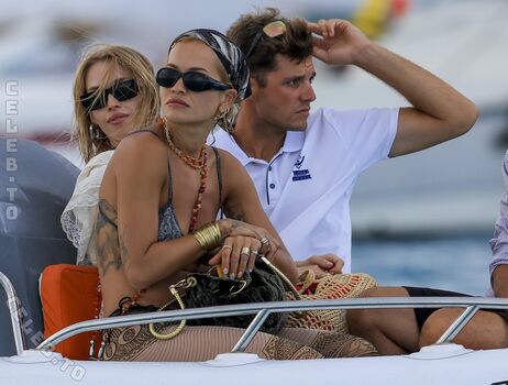Full leaked Rita ora private photo