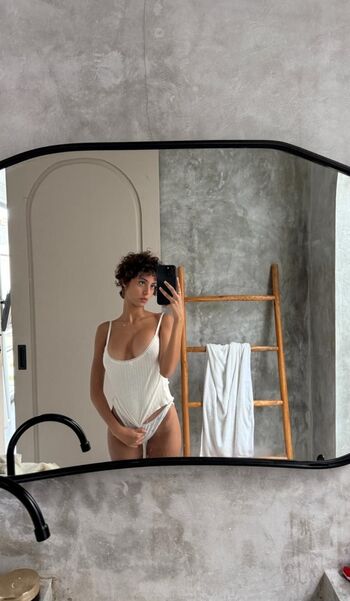 Full leaked Ritafaez bio private photo