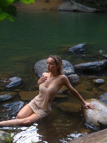 Full leaked River fox private photo