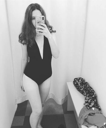 Full leaked Riwonka page private photo