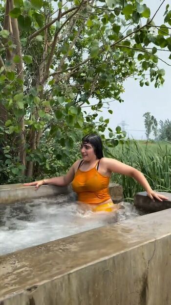 Full leaked Riya baliyan private photo
