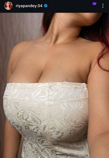 Full leaked Riya pandey private photo