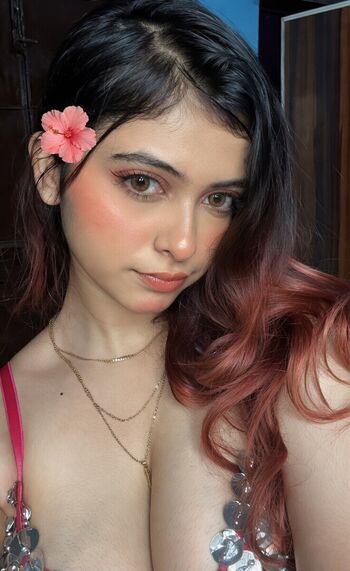 Full leaked Riya pandey private photo