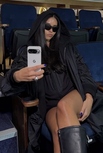 Full leaked Rizhouari private photo