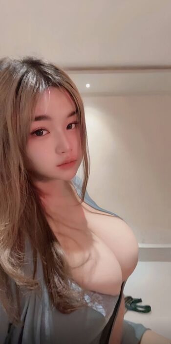 Full leaked Rkaaaagrll page private photo