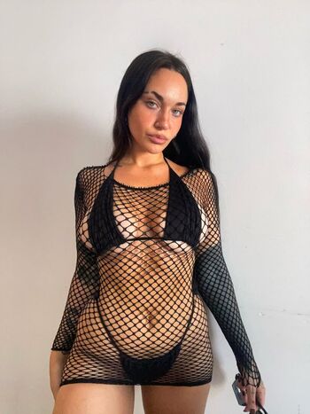 Full leaked Ro arenas private onlyfans photo