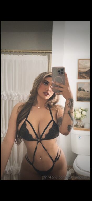 Full leaked Ro xee page private onlyfans photo