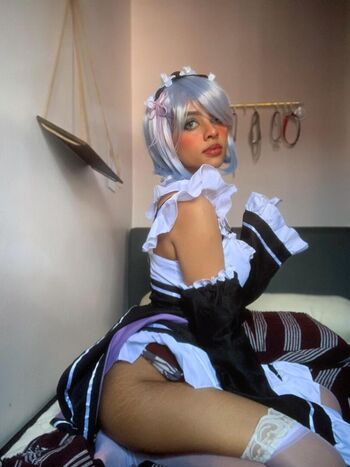 Full leaked Roachhasfeelingstoo private photo