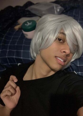 Full leaked Roachhasfeelingstoo private photo