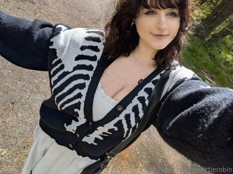 Full leaked Robin grey page private onlyfans photo