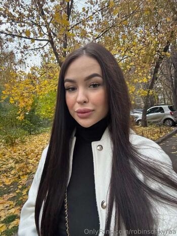 Full leaked Robinsonkyraa private photo