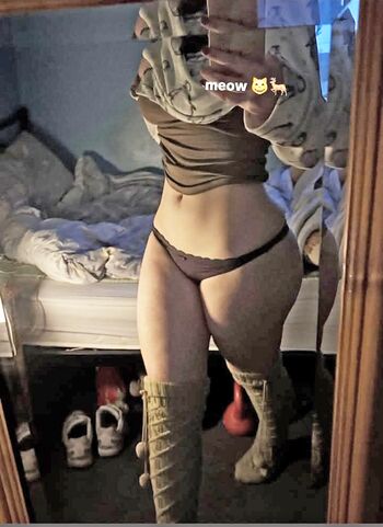 Full leaked Robyn  page private onlyfans photo