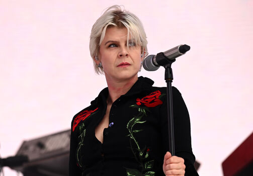Full leaked Robyn carlsson private photo