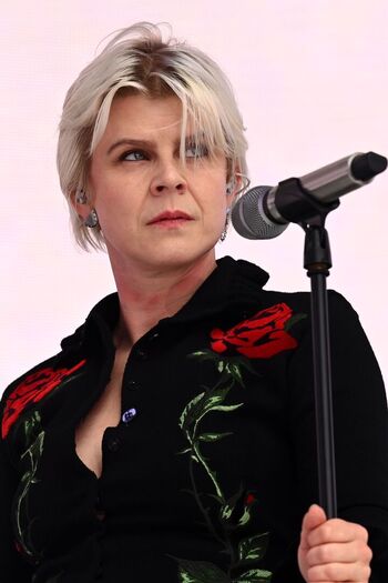 Full leaked Robyn carlsson private photo